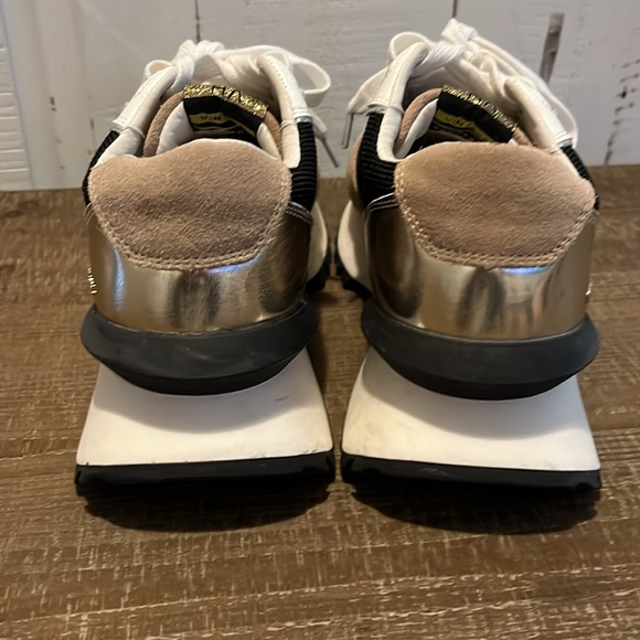 Vintage Havana 8.5 sneakers Original Design EUC - Picture 4 of 9